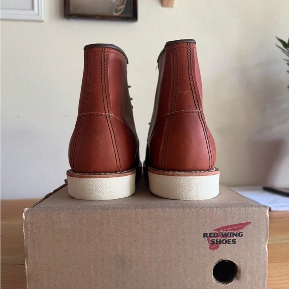 NWT Red Wing Men’s Moc 6-Inch Boot - Size 10